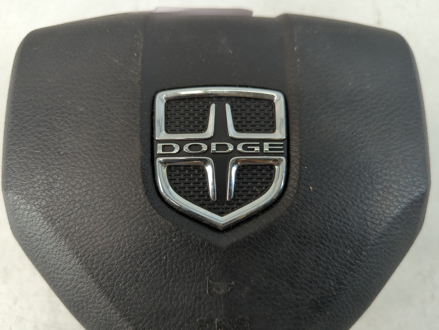 2012 Dodge Caravan Air Bag Driver Left Steering Wheel Mounted Fits Fits 2013 2014 2015 2016 2017 2018 2019 2020 OEM Used Auto Parts - Oemusedautoparts1.com