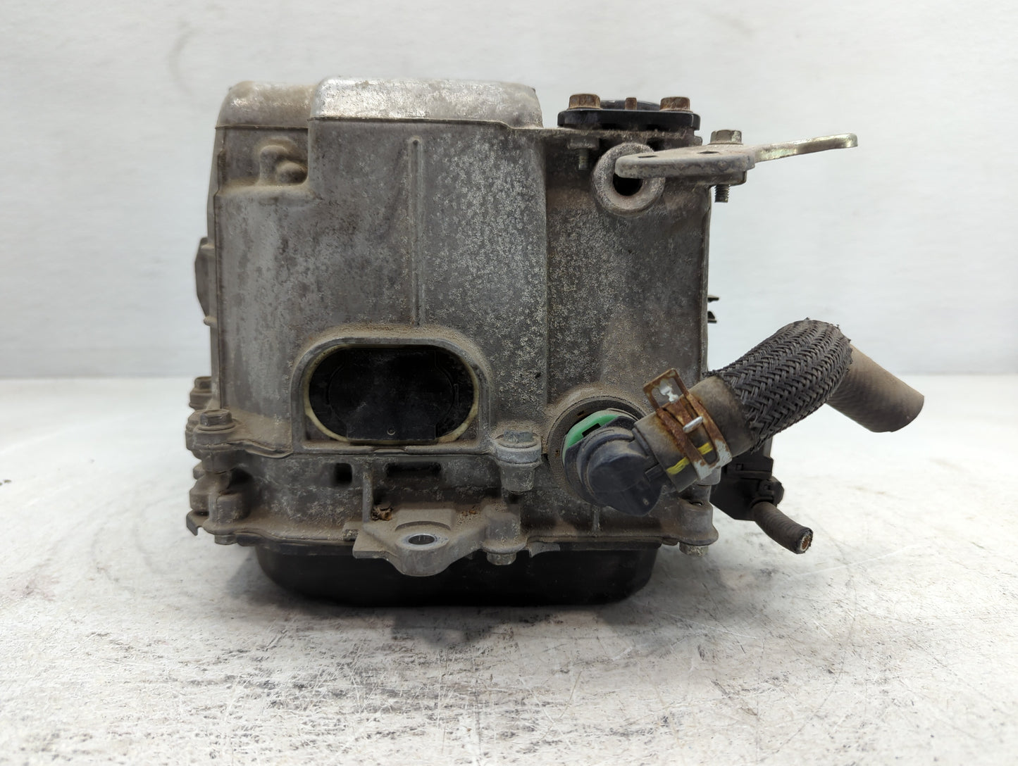 2012-2015 Toyota Prius Hybrid DC Synergy Drive Power Inverter P/N:G9200-47210 Fits Fits 2012 2013 2014 2015 OEM Used Auto Parts - Oemusedautoparts1.com
