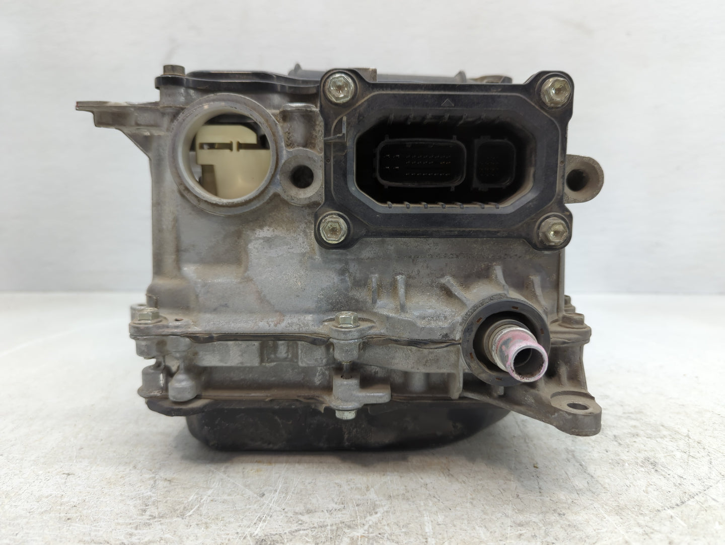 2007-2009 Toyota Prius Hybrid DC Synergy Drive Power Inverter P/N:G9200-47220 Fits Fits 2007 2008 2009 OEM Used Auto Parts - Oemusedautoparts1.com