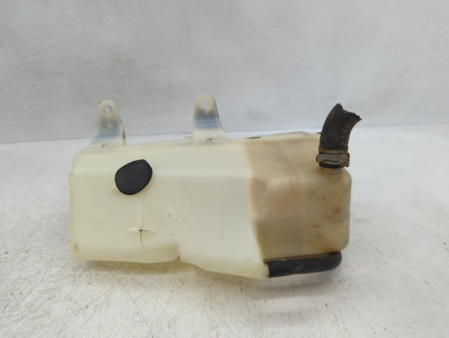 2000 Chrysler Concorde Radiator Coolant Overflow Expansion Tank Bottle - Oemusedautoparts1.com
