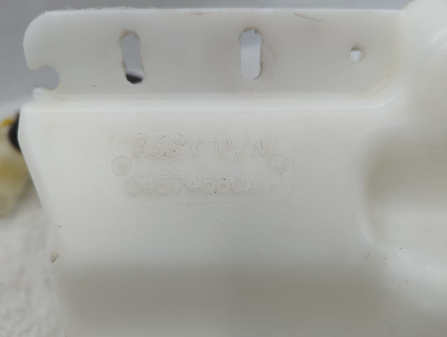 2000-2001 Chrysler Concorde Windshield Washer Fluid Reservoir Bottle Oem - Oemusedautoparts1.com