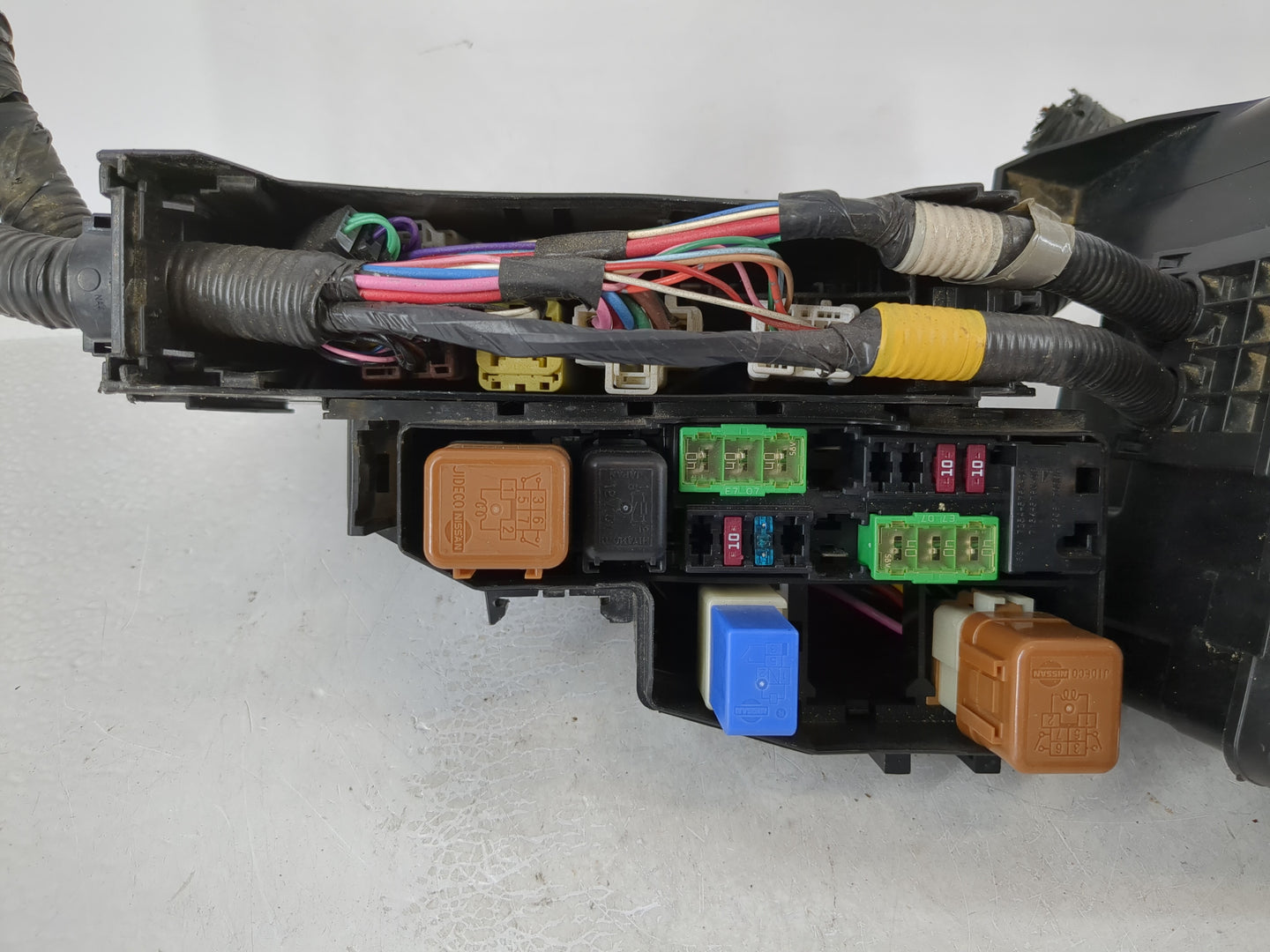 2013-2014 Nissan Altima Fusebox Fuse Box Panel Relay Module Fits Fits 2013 2014 OEM Used Auto Parts - Oemusedautoparts1.com