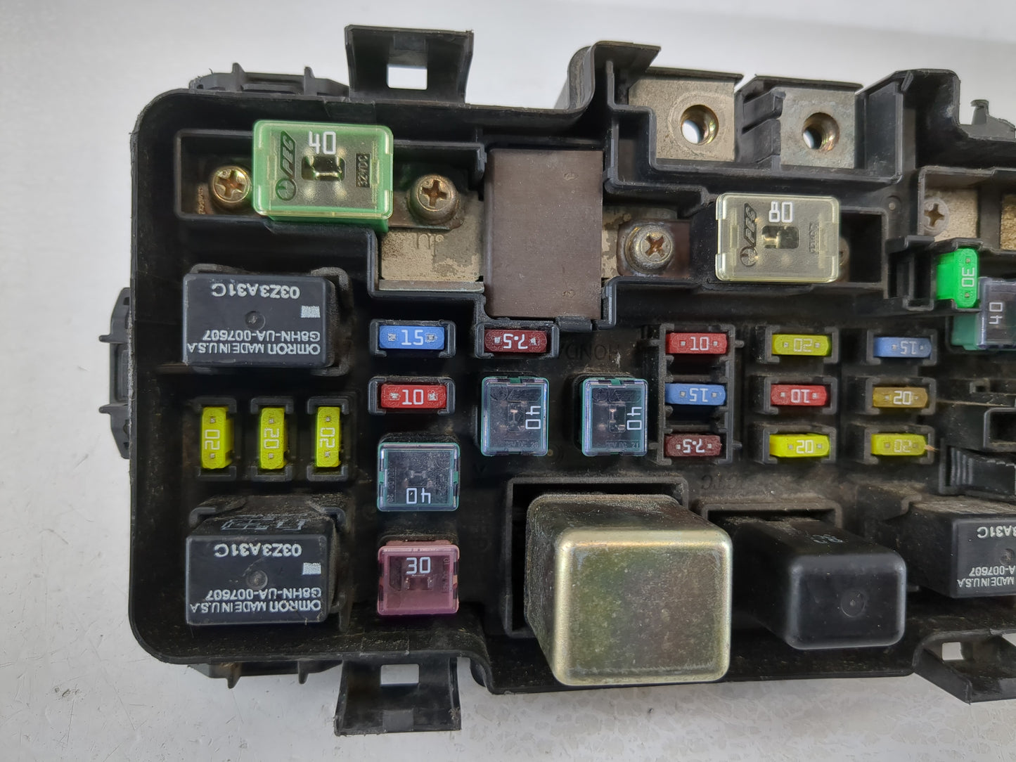 2001-2005 Honda Civic Fusebox Fuse Box Panel Relay Module Fits Fits 2001 2002 2003 2004 2005 OEM Used Auto Parts - Oemusedautoparts1.com