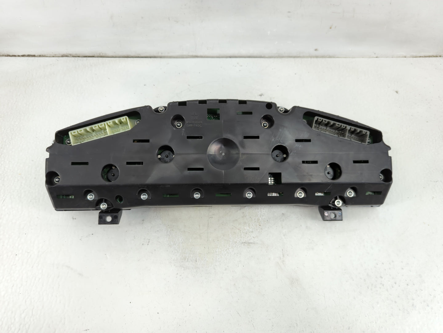 2007 Chrysler 300 Instrument Cluster Speedometer Gauges Fits OEM Used Auto Parts - Oemusedautoparts1.com