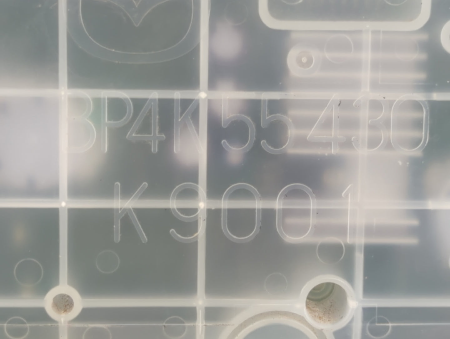 2007-2008 Mazda 3 Instrument Cluster Speedometer Gauges Fits Fits 2007 2008 OEM Used Auto Parts - Oemusedautoparts1.com