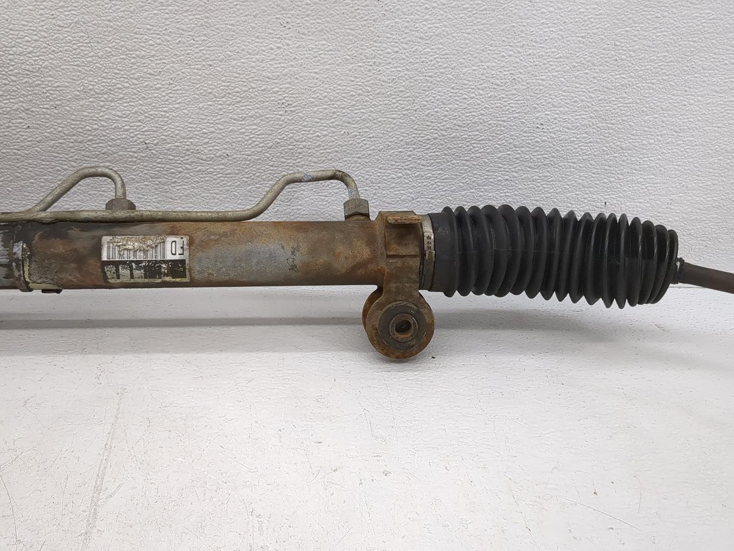 2005 Trw Trw Rack and Pinion Steering Gear Fits OEM Used Auto Parts - Oemusedautoparts1.com