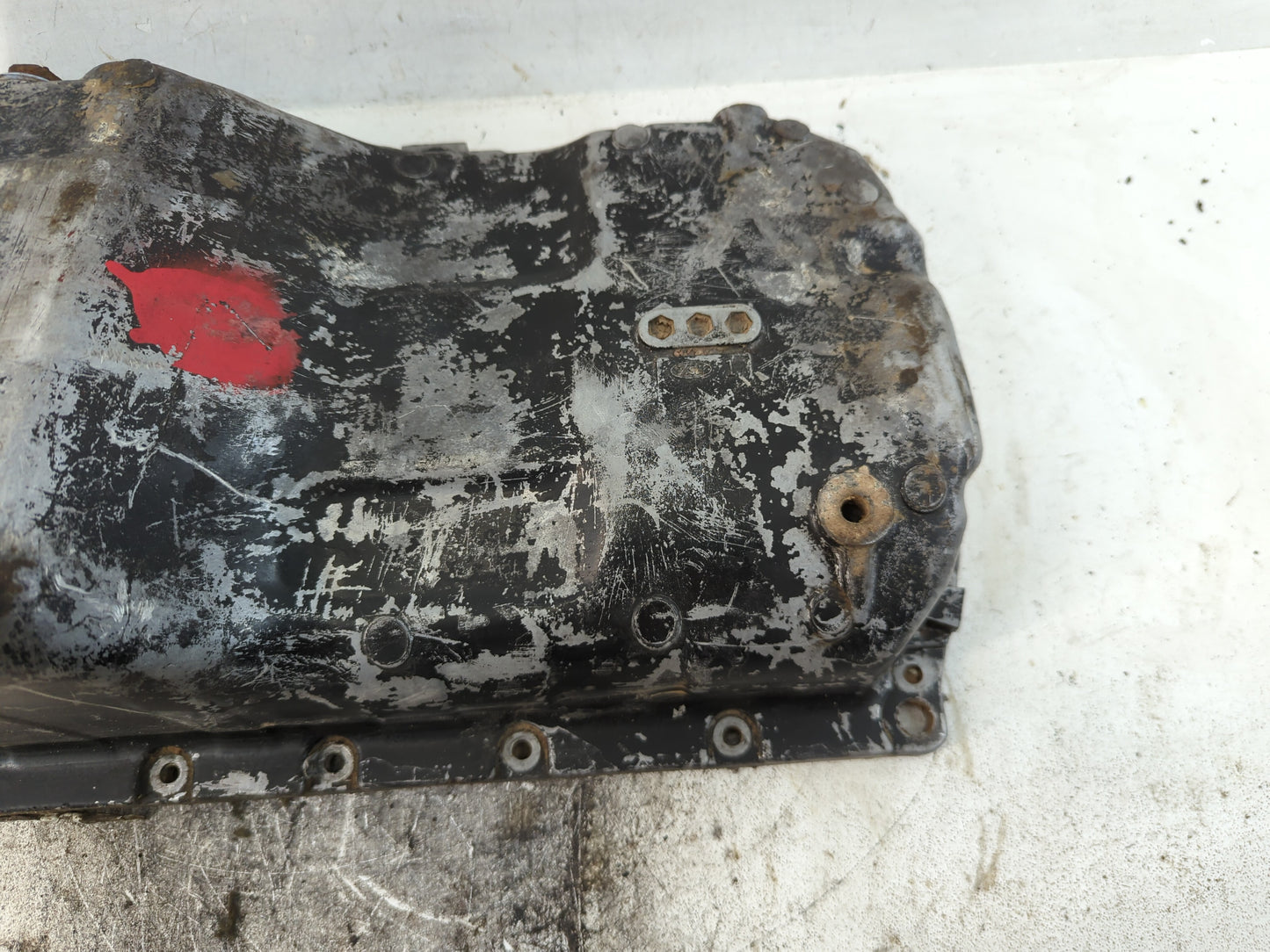 2000-2004 Nissan Xterra Engine Oil Pan Fits Fits 1998 1999 2000 2001 2002 2003 2004 OEM Used Auto Parts