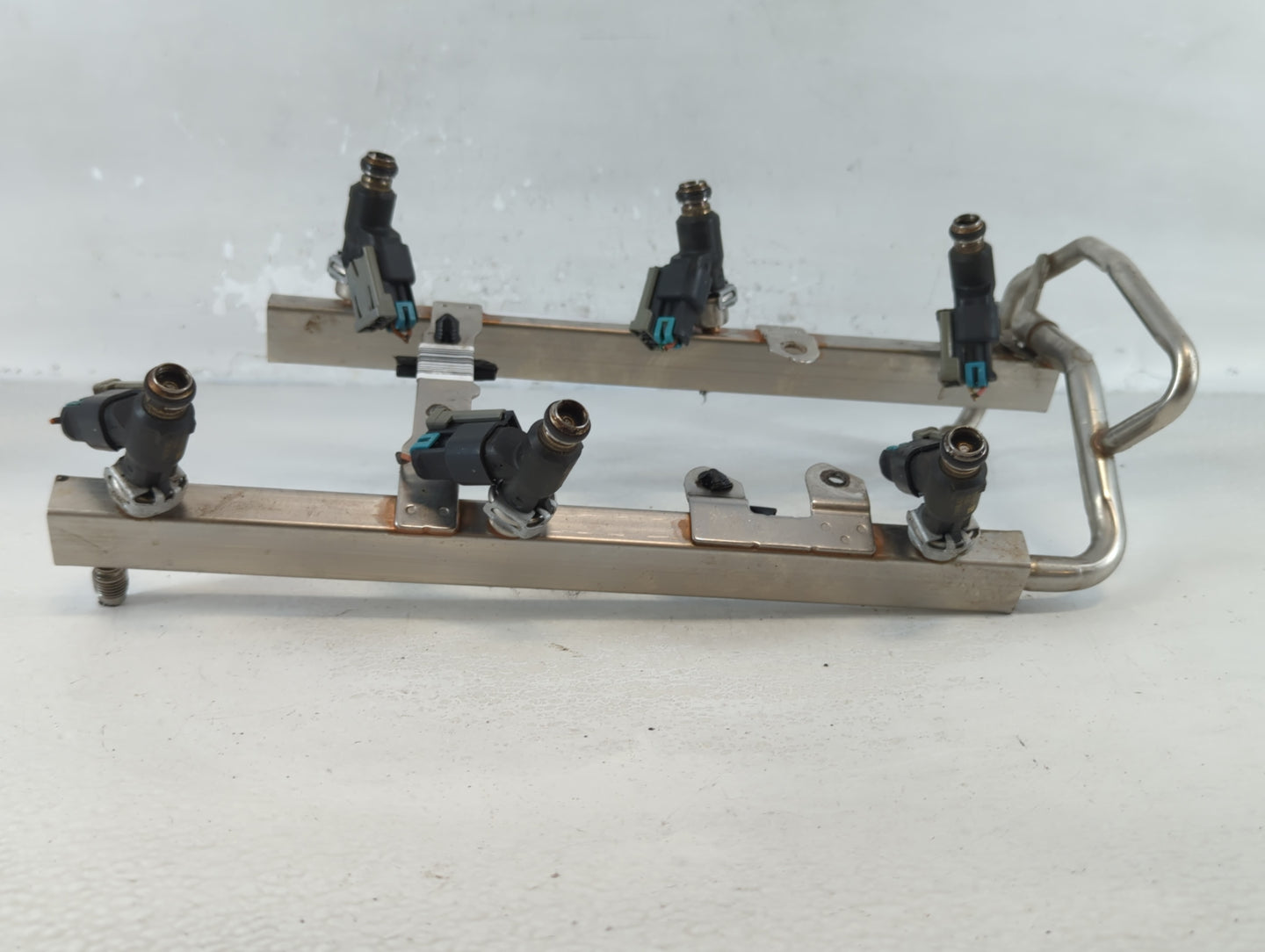 2011 Chevrolet Impala Fuel Injectors Fits OEM Used Auto Parts - Oemusedautoparts1.com