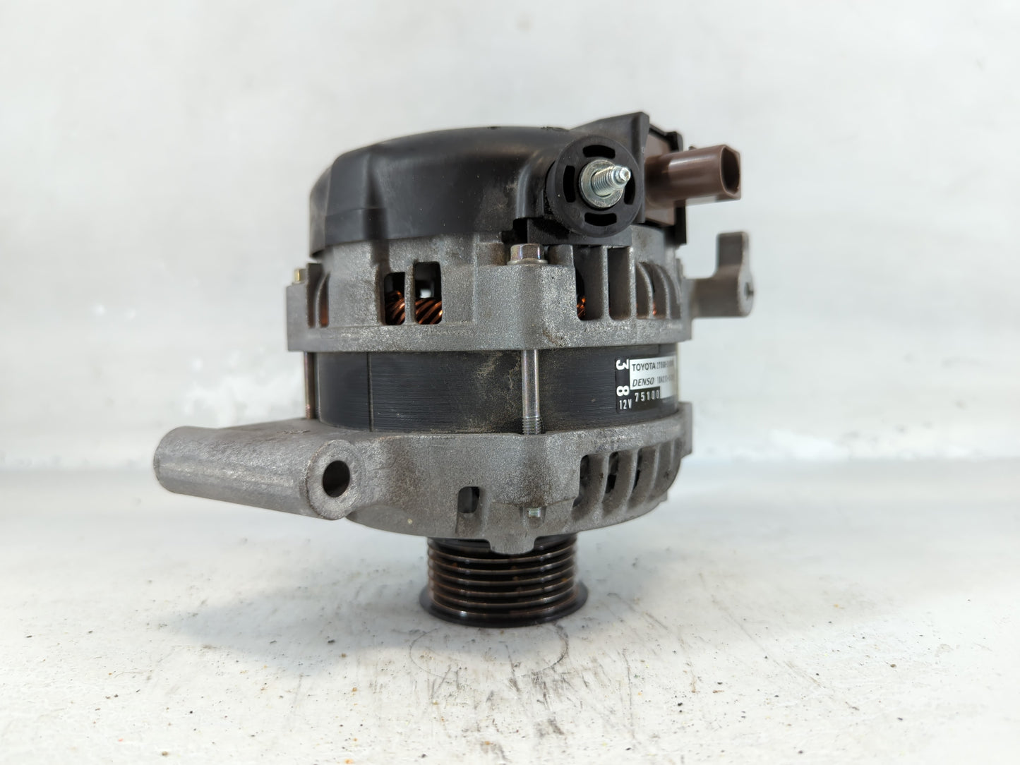 2019-2022 Toyota Corolla Alternator Replacement Generator Charging Assembly Engine OEM P/N:104211-5120 27060-24080 Fits OEM Used Auto Parts