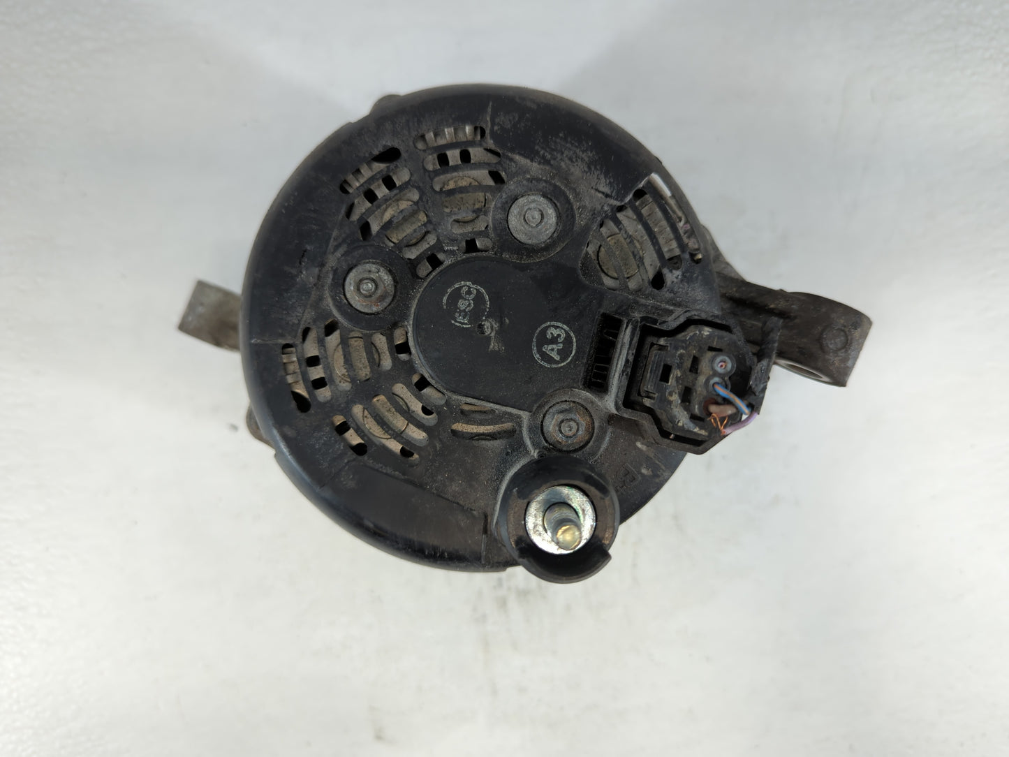 2013-2020 Lincoln Mkz Alternator Replacement Generator Charging Assembly Engine OEM P/N:G2GT-10300-AA Fits OEM Used Auto Parts - Oemusedautoparts1.com