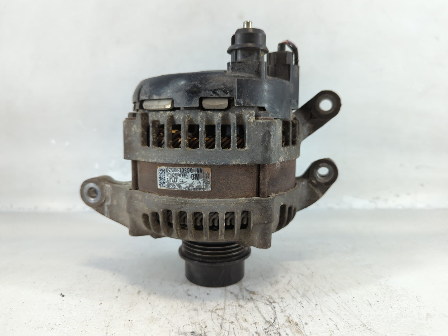 2013-2020 Lincoln Mkz Alternator Replacement Generator Charging Assembly Engine OEM P/N:G2GT-10300-AA Fits OEM Used Auto Parts - Oemusedautoparts1.com