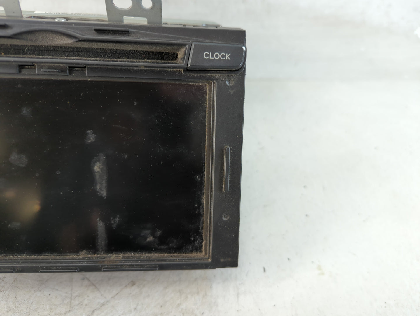 2011-2013 Kia Optima Radio AM FM Cd Player Receiver Replacement P/N:96560-4U102EC5 Fits Fits 2011 2012 2013 OEM Used Auto Parts - Oemusedautoparts1.com