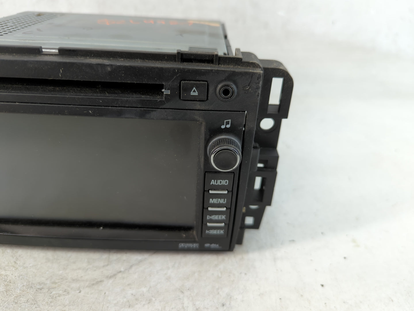 2009 Buick Enclave Radio AM FM Cd Player Receiver Replacement P/N:20792738 Fits OEM Used Auto Parts - Oemusedautoparts1.com