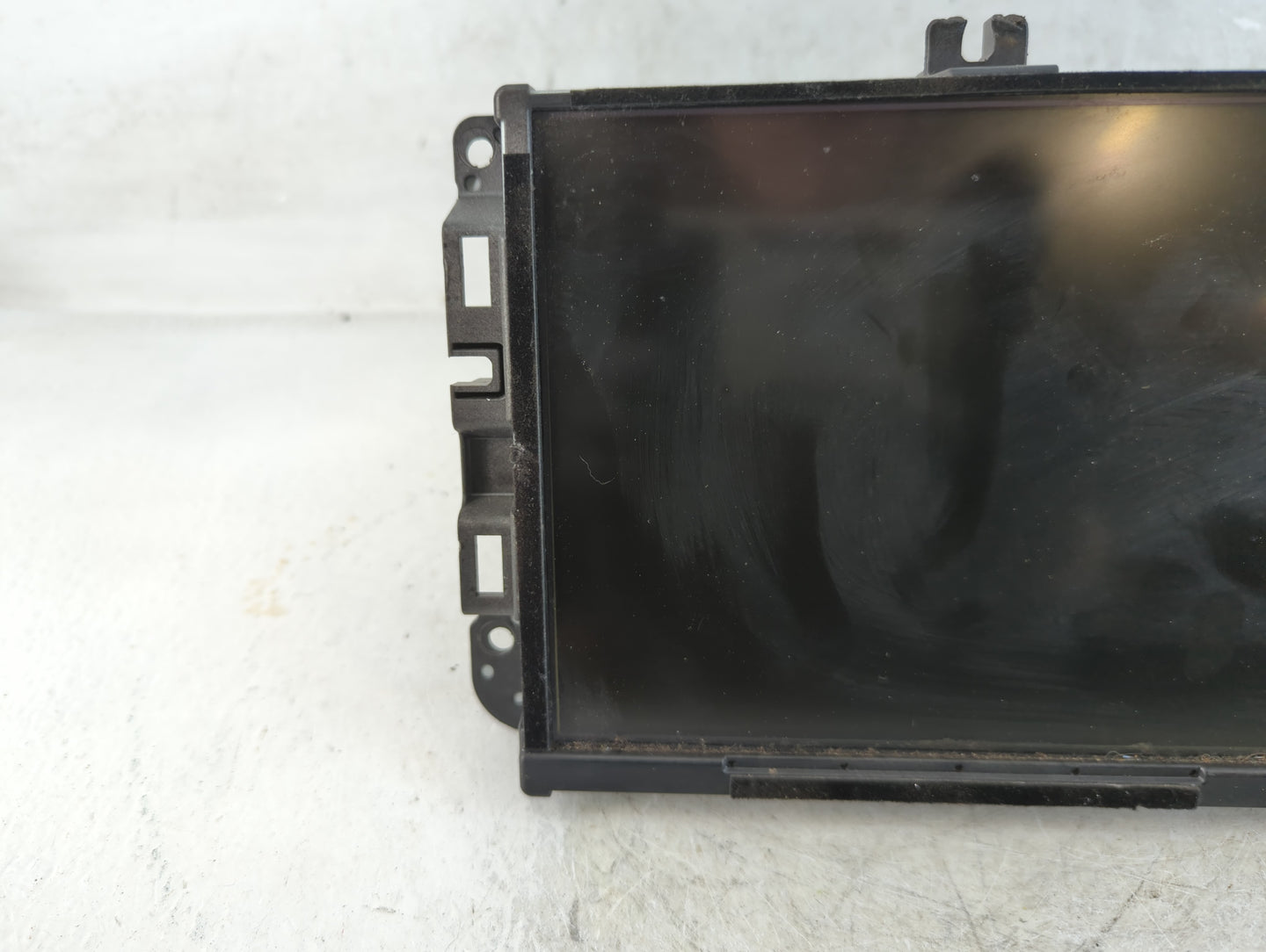 2014 Jeep Cherokee Radio AM FM Cd Player Receiver Replacement P/N:68211955AF Fits OEM Used Auto Parts - Oemusedautoparts1.com