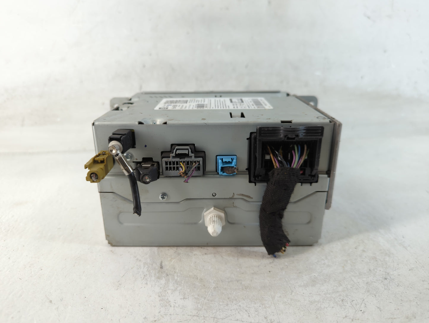 2014-2016 Chevrolet Malibu Radio AM FM Cd Player Receiver Replacement P/N:23206559 Fits Fits 2014 2015 2016 OEM Used Auto Parts - Oemusedautoparts1.com