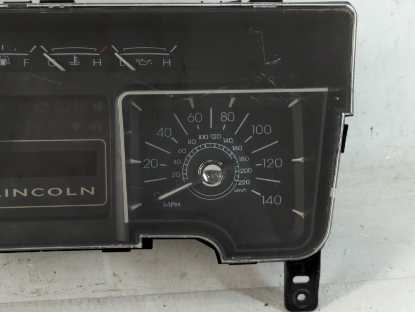 2008 Lincoln Navigator Instrument Cluster Speedometer Gauges P/N:8L7T-1084989-AA Fits OEM Used Auto Parts