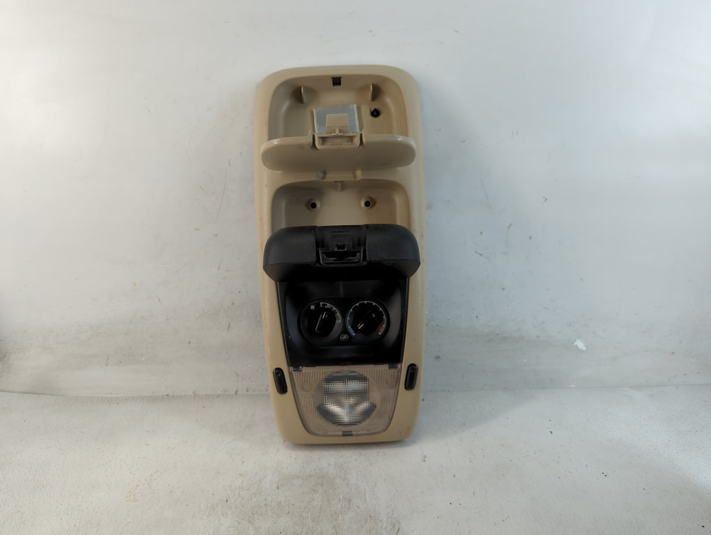 2002 Ford Excursion Overhead Roof Console - Oemusedautoparts1.com