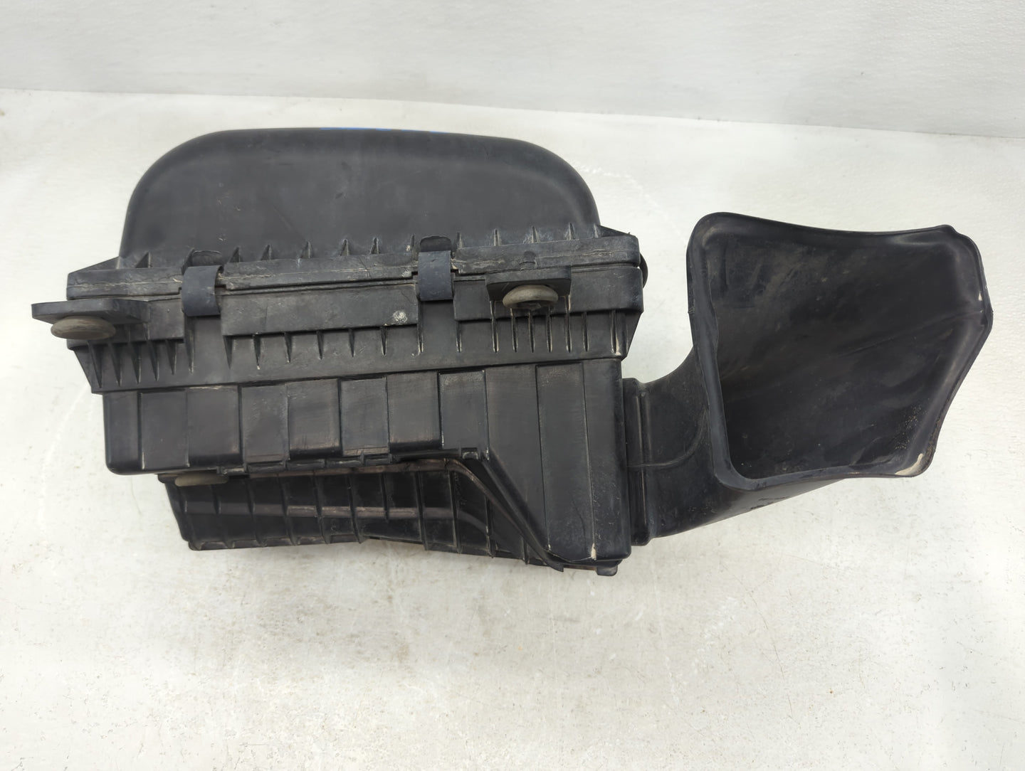 2002-2003 Dodge Ram 1500 Air Cleaner Intake-duct Hose Tube - Oemusedautoparts1.com