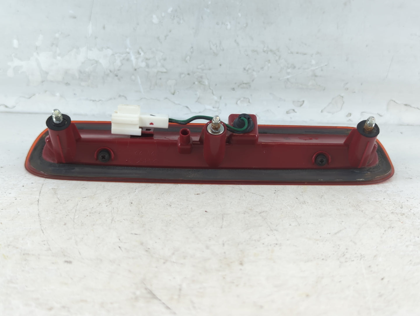 2009 Kia Rondo Third Brake Light Tail Light Fits OEM Used Auto Parts - Oemusedautoparts1.com