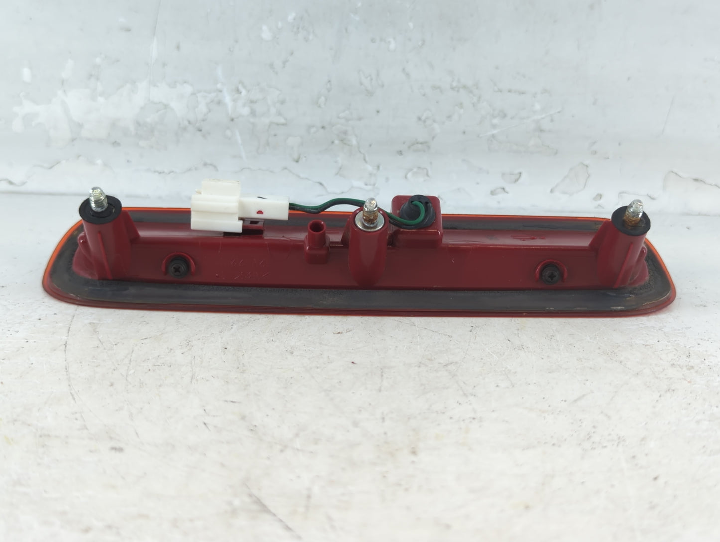 2009 Kia Rondo Third Brake Light Tail Light Fits OEM Used Auto Parts - Oemusedautoparts1.com