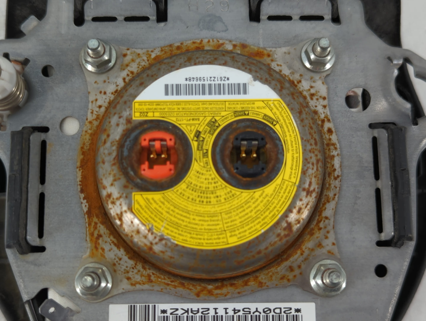 2013-2015 Lexus Es350 Air Bag Driver Left Steering Wheel Mounted Fits Fits 2013 2014 2015 OEM Used Auto Parts - Oemusedautoparts1.com