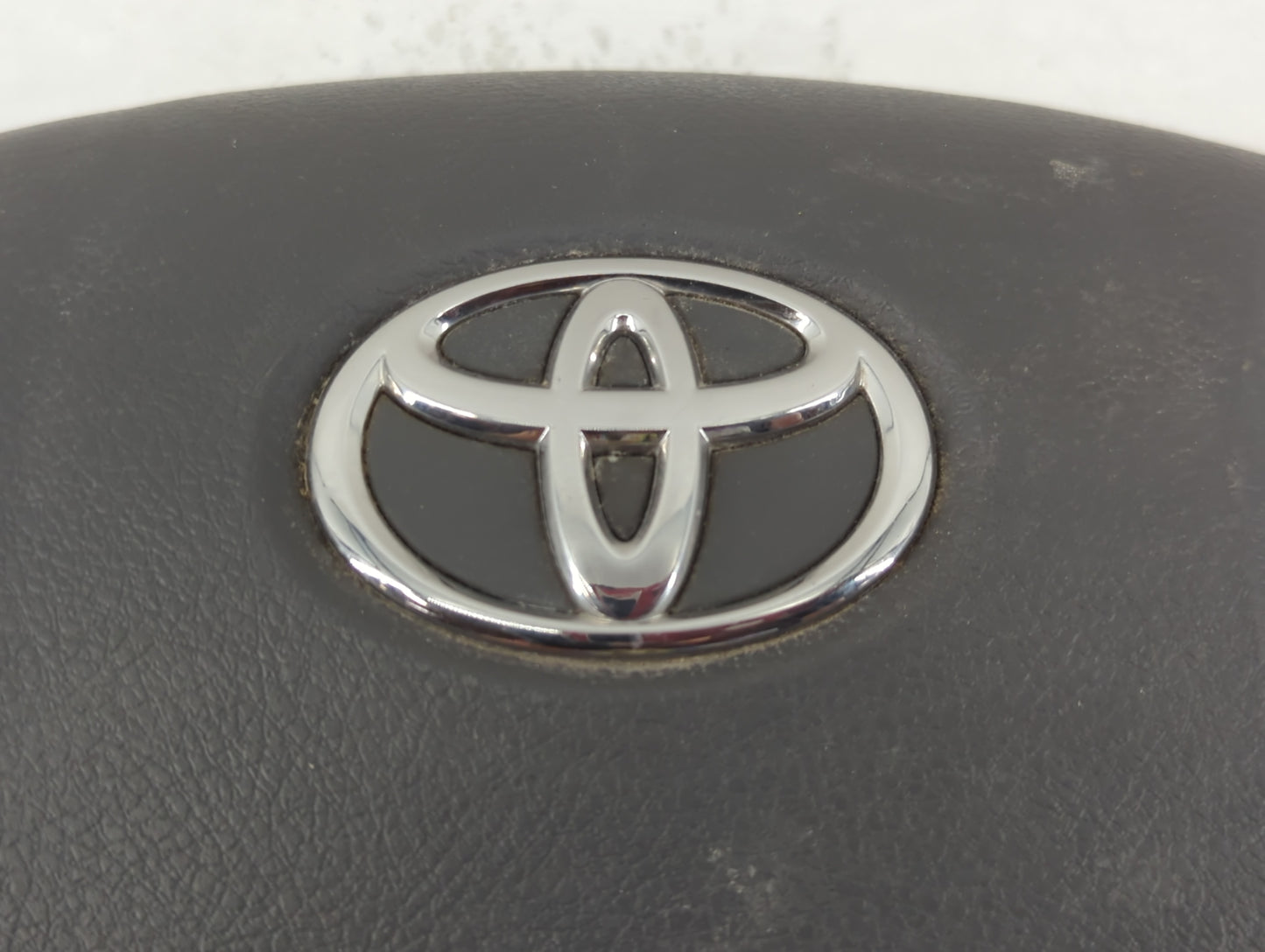 2007-2011 Toyota Camry Air Bag Driver Left Steering Wheel Mounted Fits Fits 2007 2008 2009 2010 2011 OEM Used Auto Parts - Oemusedautoparts1.com