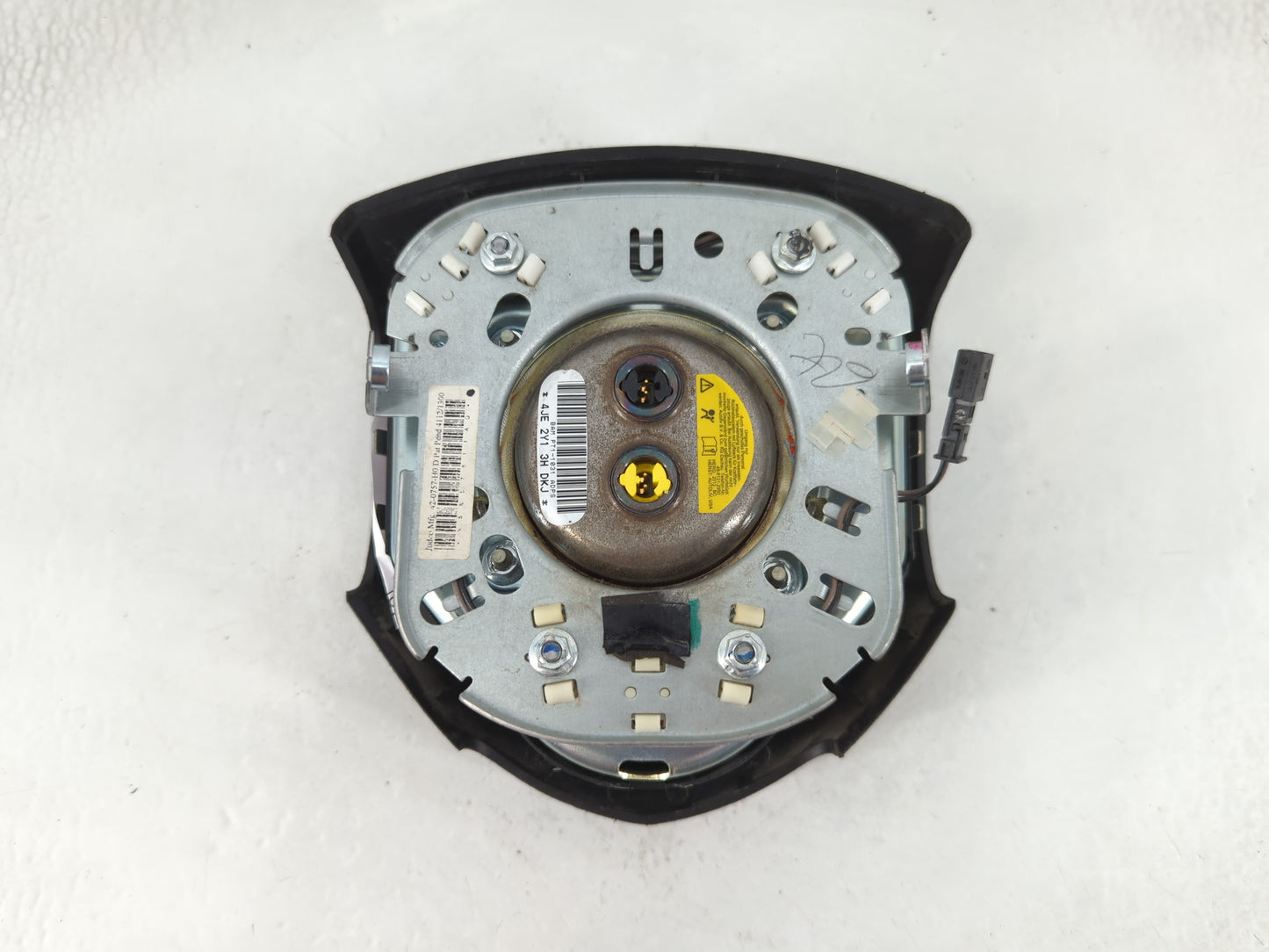 2013-2019 Dodge Journey Air Bag Driver Left Steering Wheel Mounted Fits Fits 2013 2014 2015 2016 2017 2018 2019 OEM Used Auto Parts - Oemusedautoparts1.com