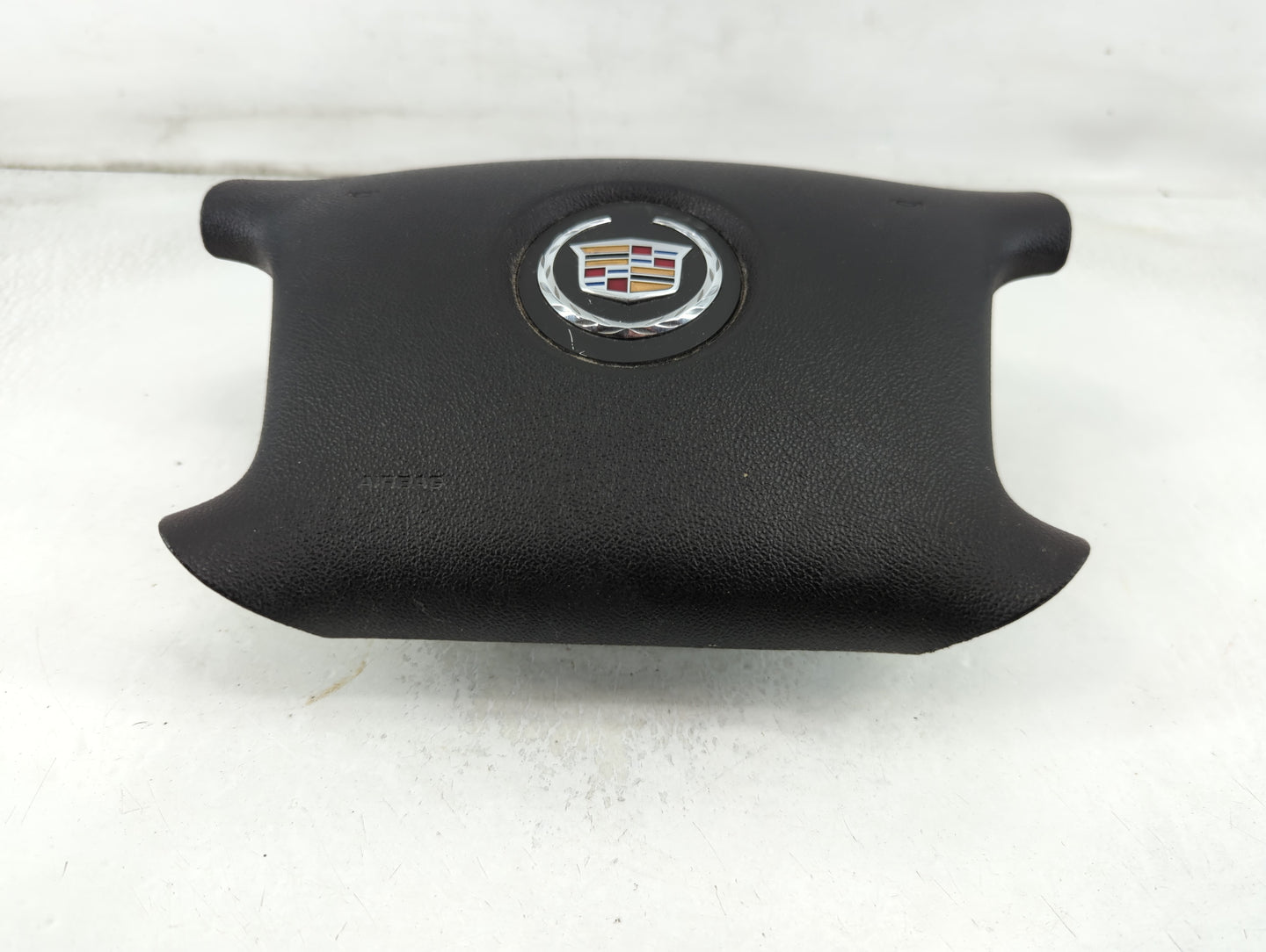2006-2011 Cadillac Dts Air Bag Driver Left Steering Wheel Mounted P/N:34052985A Fits Fits 2006 2007 2008 2009 2010 2011 OEM Used Auto Parts - Oemusedautoparts1.com