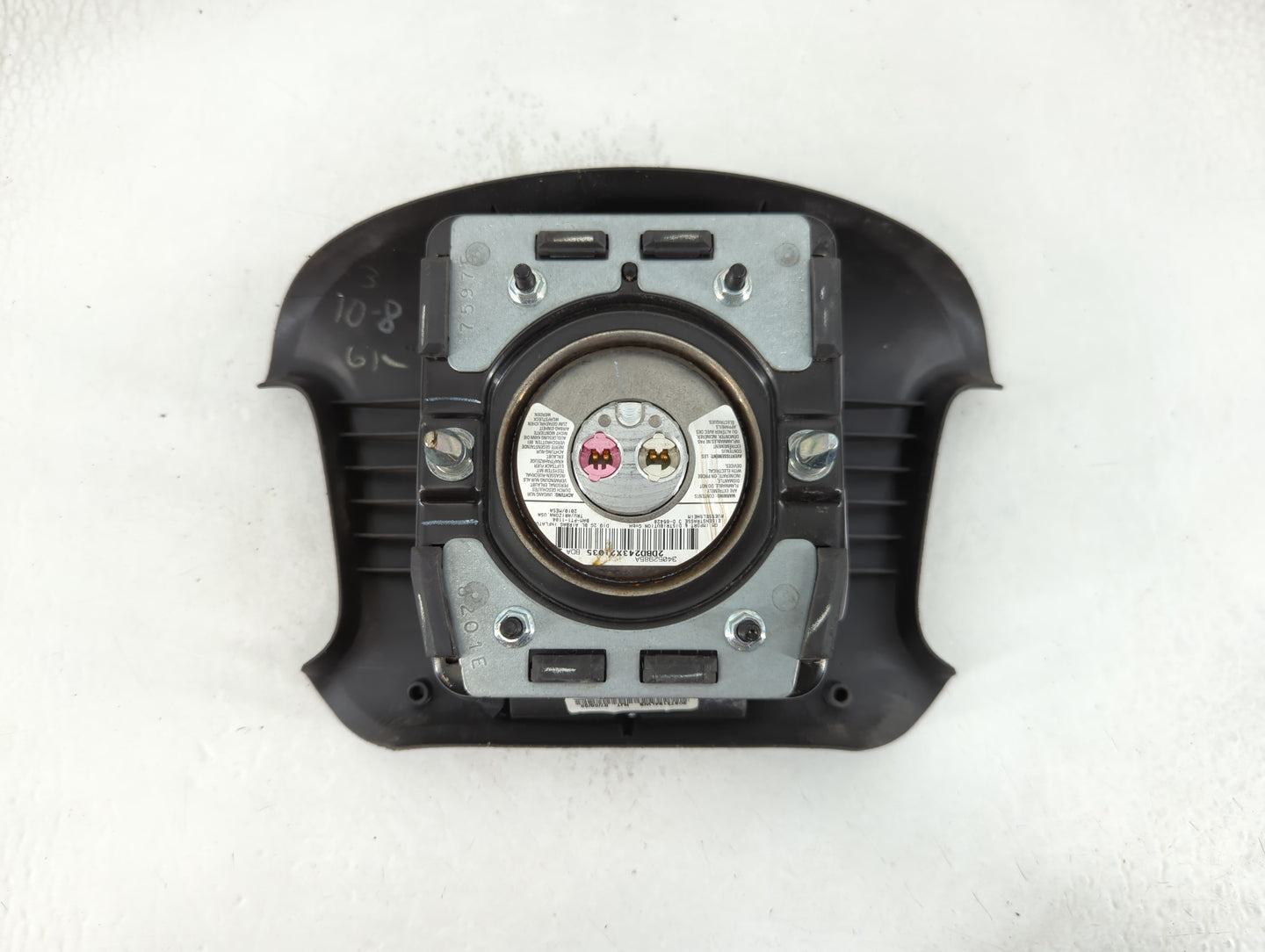 2006-2011 Cadillac Dts Air Bag Driver Left Steering Wheel Mounted P/N:34052985A Fits Fits 2006 2007 2008 2009 2010 2011 OEM Used Auto Parts - Oemusedautoparts1.com