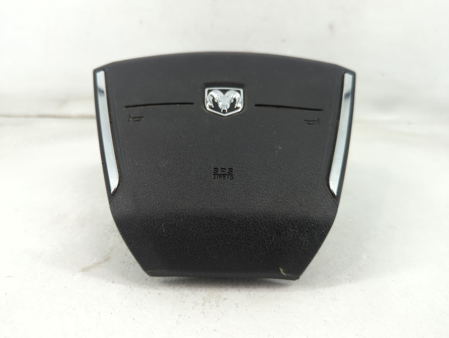 2010-2012 Dodge Caliber Air Bag Driver Left Steering Wheel Mounted Fits Fits 2010 2011 2012 OEM Used Auto Parts - Oemusedautoparts1.com