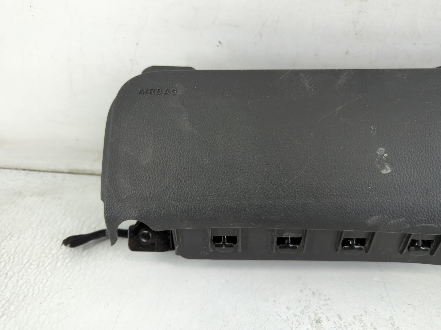 2011-2012 Chevrolet Cruze Air Bag Driver Left Knee OEM P/N:95483074 Fits Fits 2011 2012 OEM Used Auto Parts - Oemusedautoparts1.com