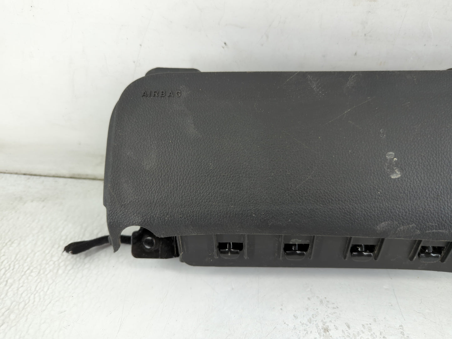 2011-2012 Chevrolet Cruze Air Bag Driver Left Knee OEM P/N:95483074 Fits Fits 2011 2012 OEM Used Auto Parts - Oemusedautoparts1.com