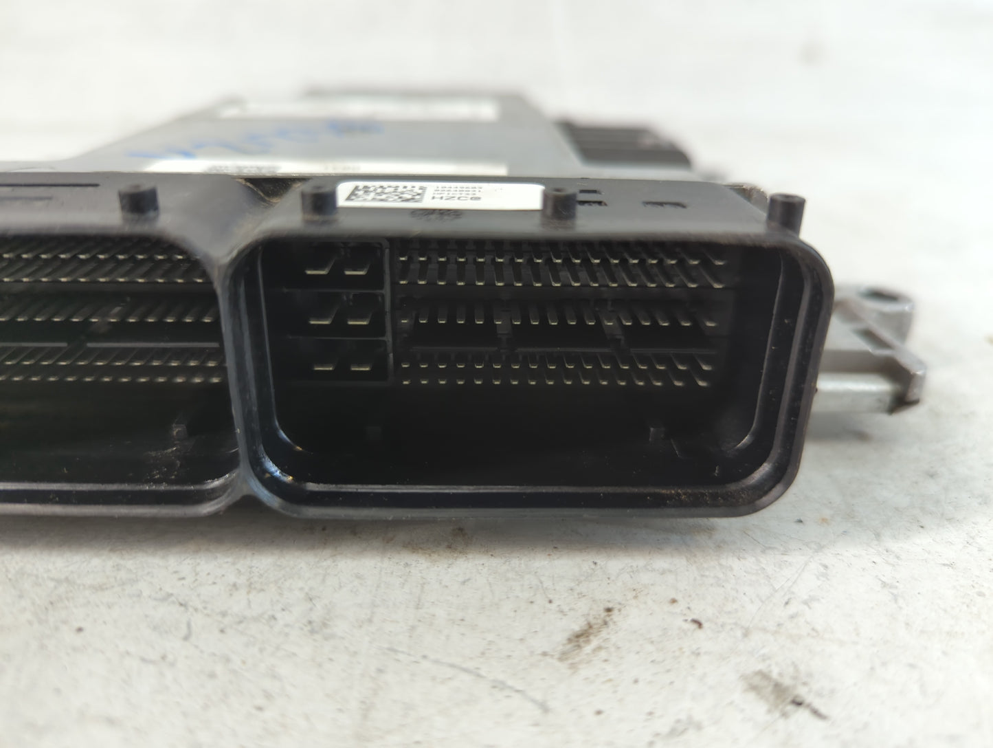2020 Hyundai Santa Fe PCM Engine Control Computer ECU ECM PCU OEM P/N:39170-2GTC6 39171-2GTC6 Fits OEM Used Auto Parts - Oemusedautoparts1.com