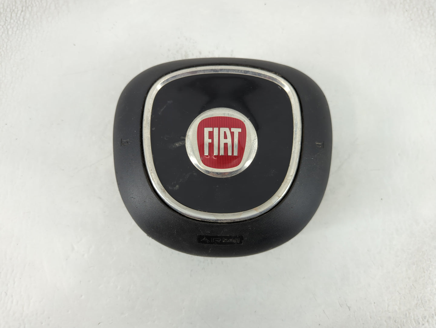 2014 Fiat 500 Air Bag Driver Left Steering Wheel Mounted Fits OEM Used Auto Parts - Oemusedautoparts1.com