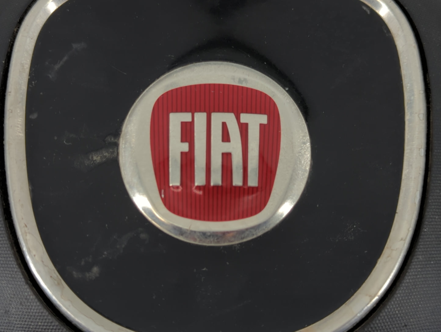 2014 Fiat 500 Air Bag Driver Left Steering Wheel Mounted Fits OEM Used Auto Parts - Oemusedautoparts1.com