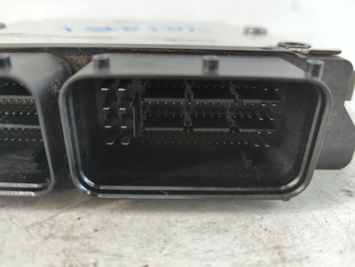 2020 Hyundai Venue PCM Engine Control Computer ECU ECM PCU OEM P/N:39100-2M145 Fits OEM Used Auto Parts - Oemusedautoparts1.com