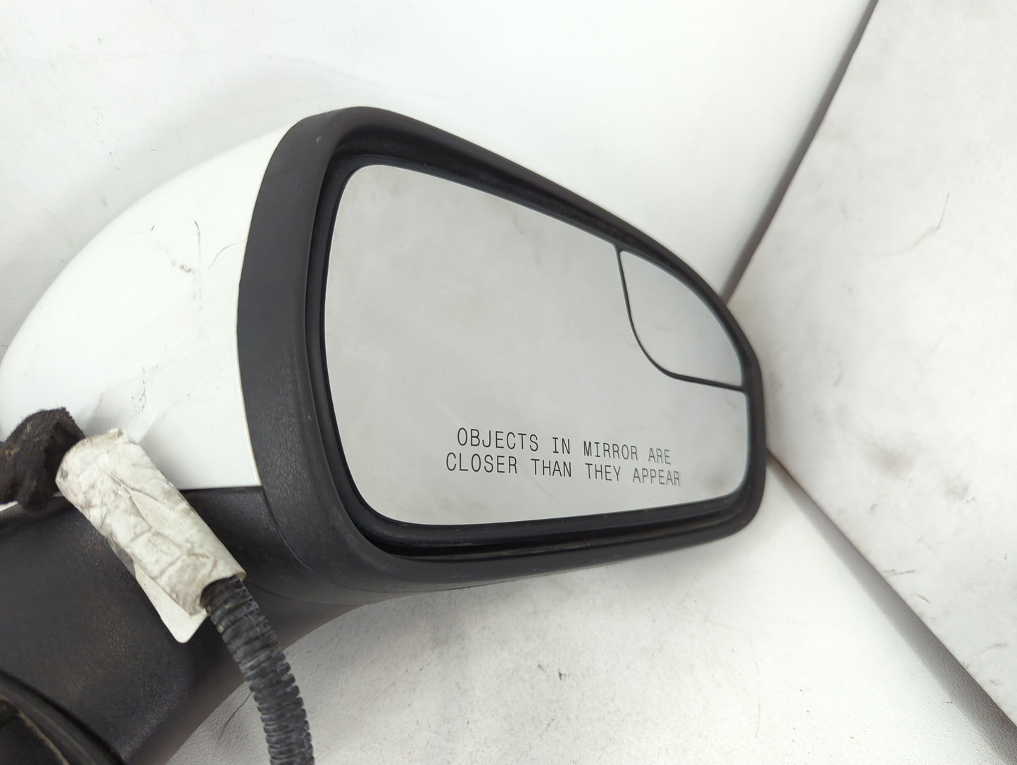 2018 Ford Fusion Side Mirror Replacement Passenger Right View Door Mirror P/N:FS73-17682-AB54WF Fits OEM Used Auto Parts