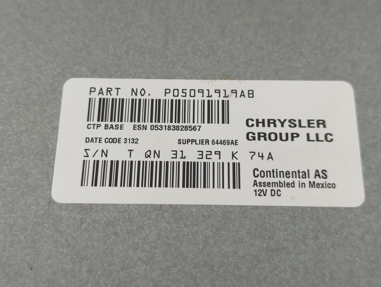 2013 Dodge Journey Radio AM FM Cd Player Receiver Replacement P/N:P05091919AB Fits OEM Used Auto Parts - Oemusedautoparts1.com