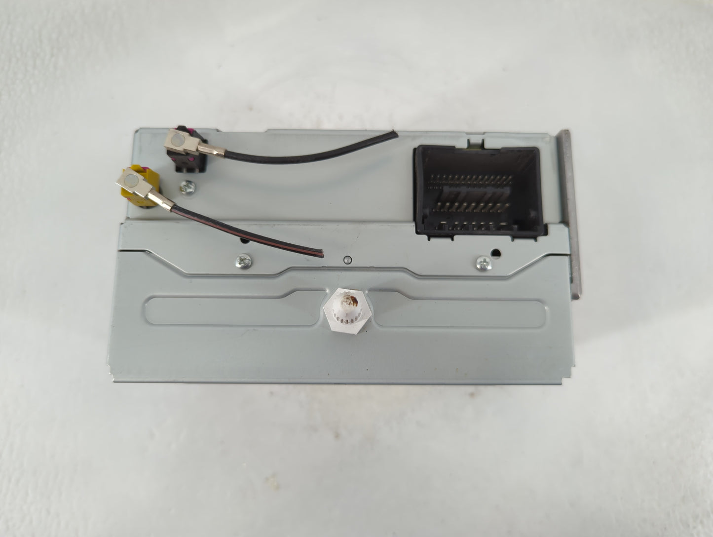 2011-2012 Chevrolet Cruze Radio AM FM Cd Player Receiver Replacement P/N:22870782 Fits Fits 2010 2011 2012 OEM Used Auto Parts - Oemusedautoparts1.com