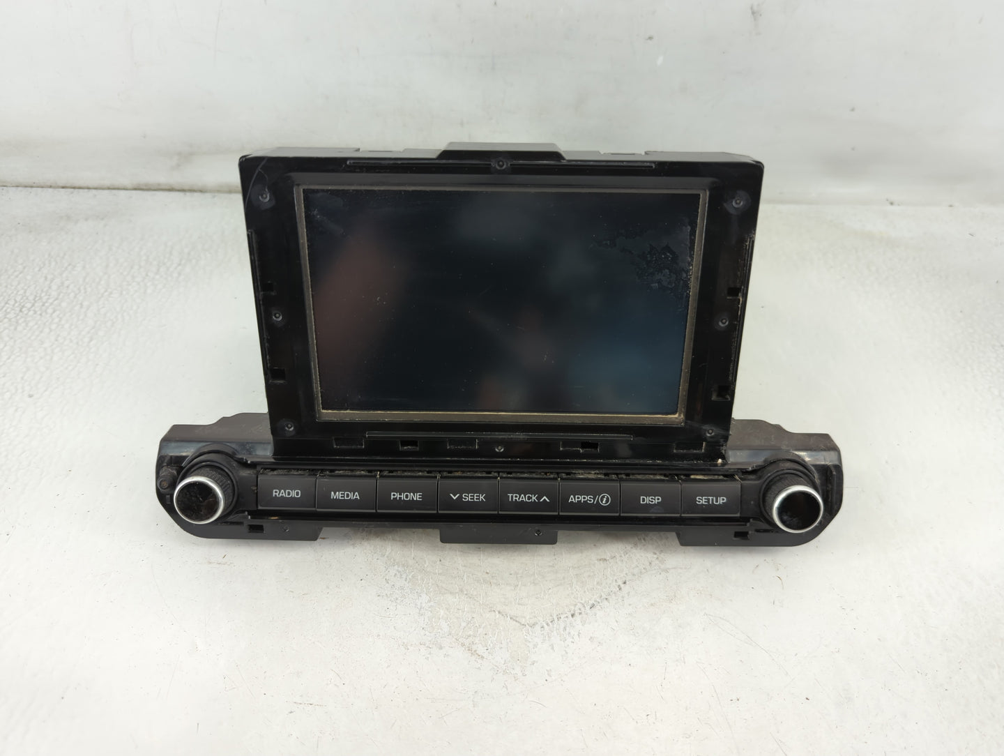 2017-2018 Hyundai Elantra Radio AM FM Cd Player Receiver Replacement P/N:96160-F2101UAT Fits Fits 2017 2018 OEM Used Auto Parts - Oemusedautoparts1.com