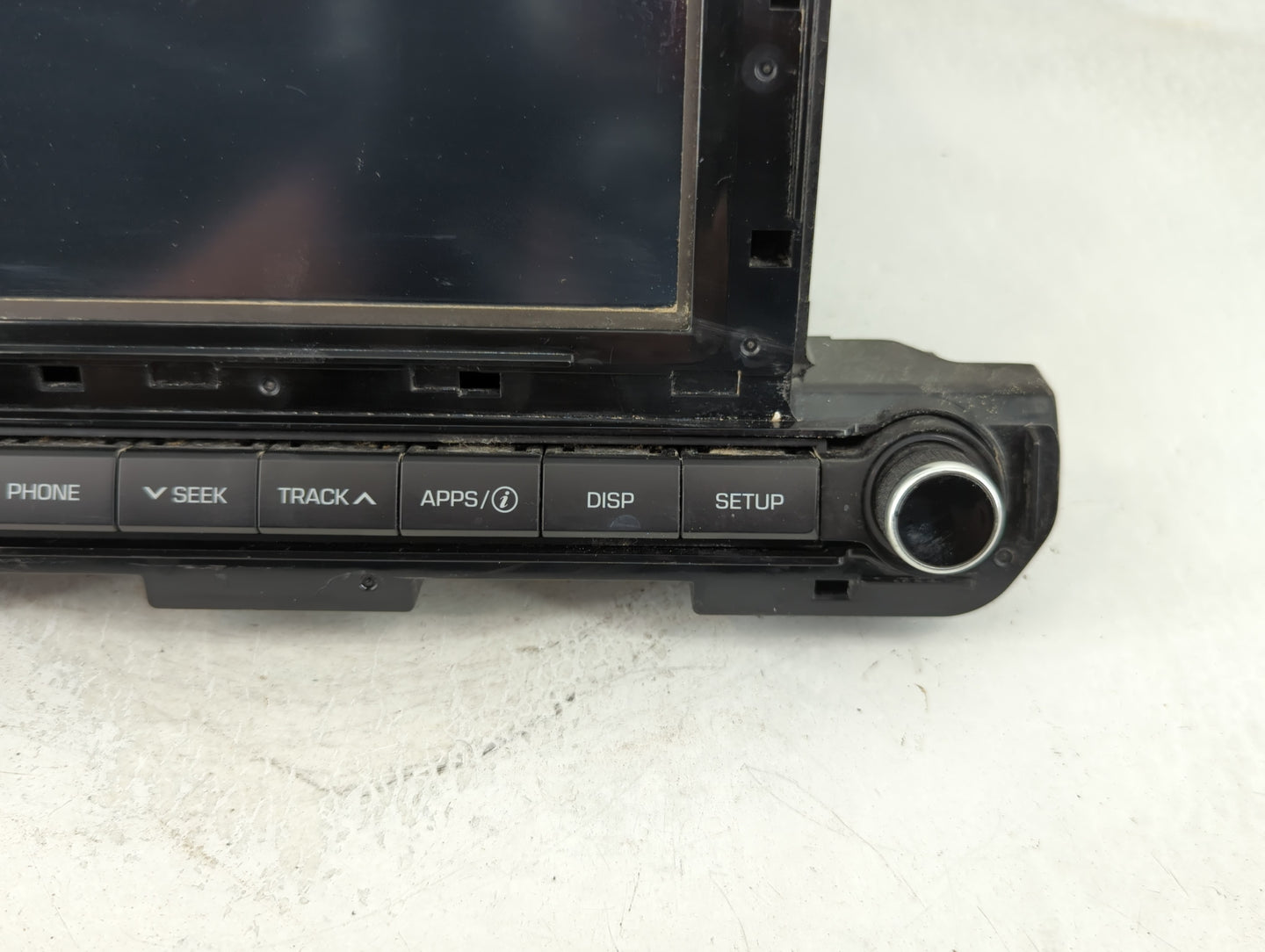 2017-2018 Hyundai Elantra Radio AM FM Cd Player Receiver Replacement P/N:96160-F2101UAT Fits Fits 2017 2018 OEM Used Auto Parts - Oemusedautoparts1.com