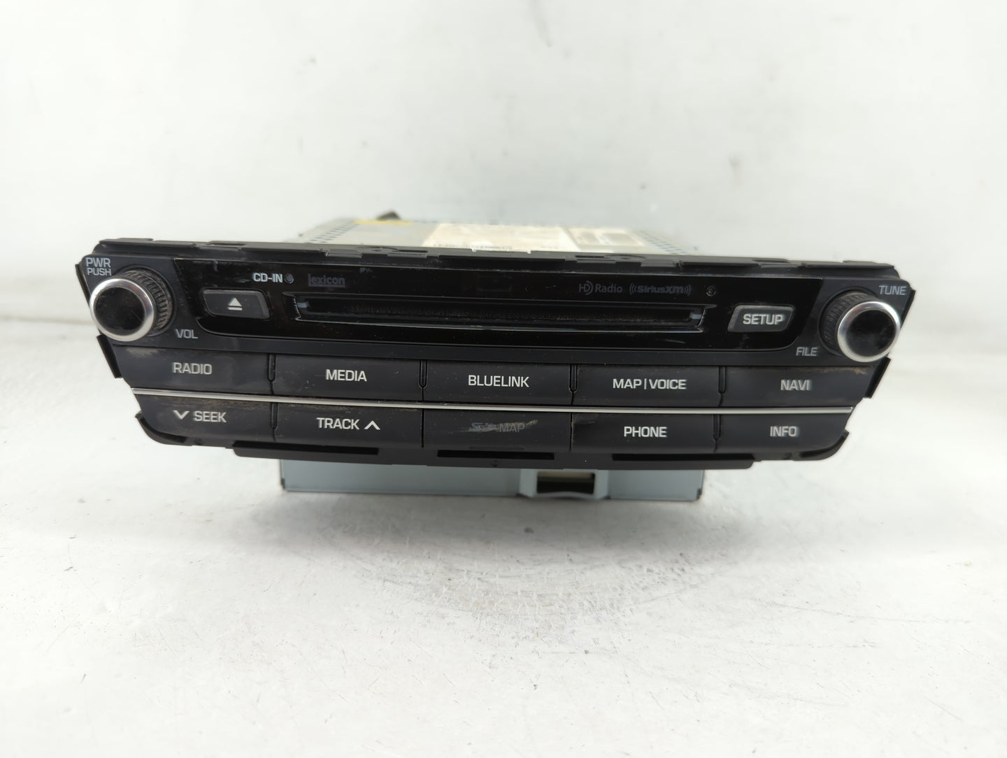 2017 Genesis G80 Radio AM FM Cd Player Receiver Replacement P/N:96560-B1ED04X Fits OEM Used Auto Parts - Oemusedautoparts1.com