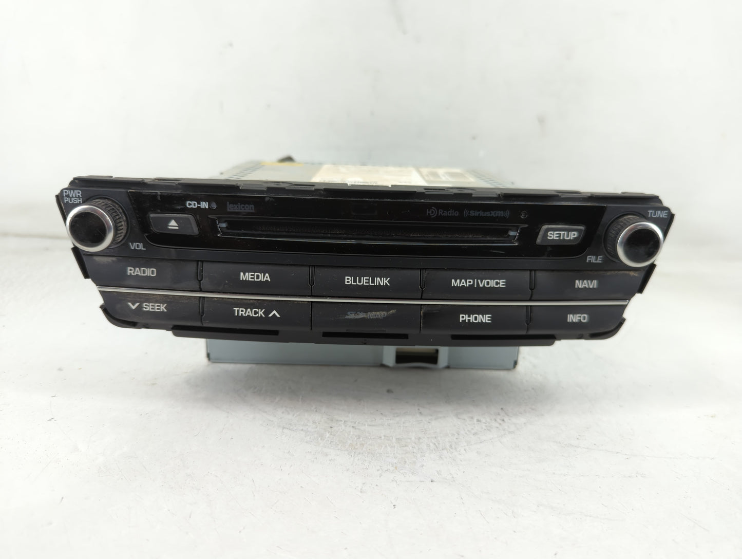 2017 Genesis G80 Radio AM FM Cd Player Receiver Replacement P/N:96560-B1ED04X Fits OEM Used Auto Parts - Oemusedautoparts1.com