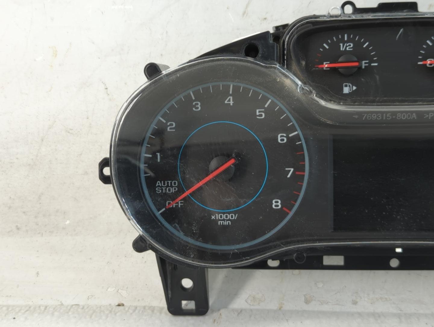 2016 Chevrolet Cruze Instrument Cluster Speedometer Gauges P/N:39082370 Fits OEM Used Auto Parts - Oemusedautoparts1.com