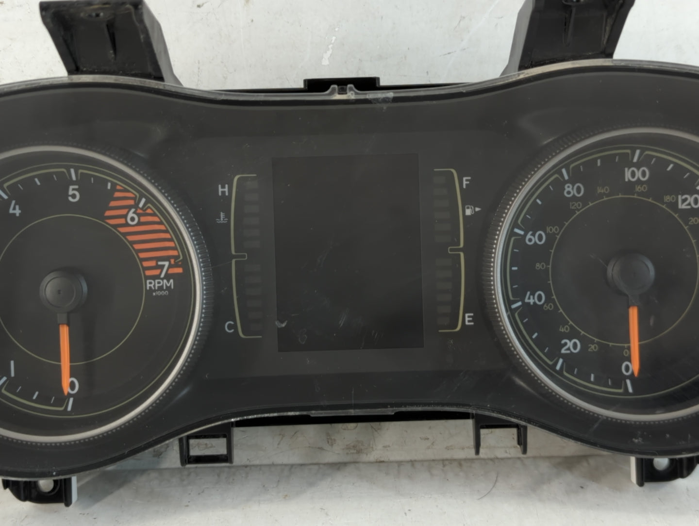 2015-2016 Volkswagen Jetta Instrument Cluster Speedometer Gauges P/N:P68379592AF Fits Fits 2015 2016 OEM Used Auto Parts - Oemusedautoparts1.com