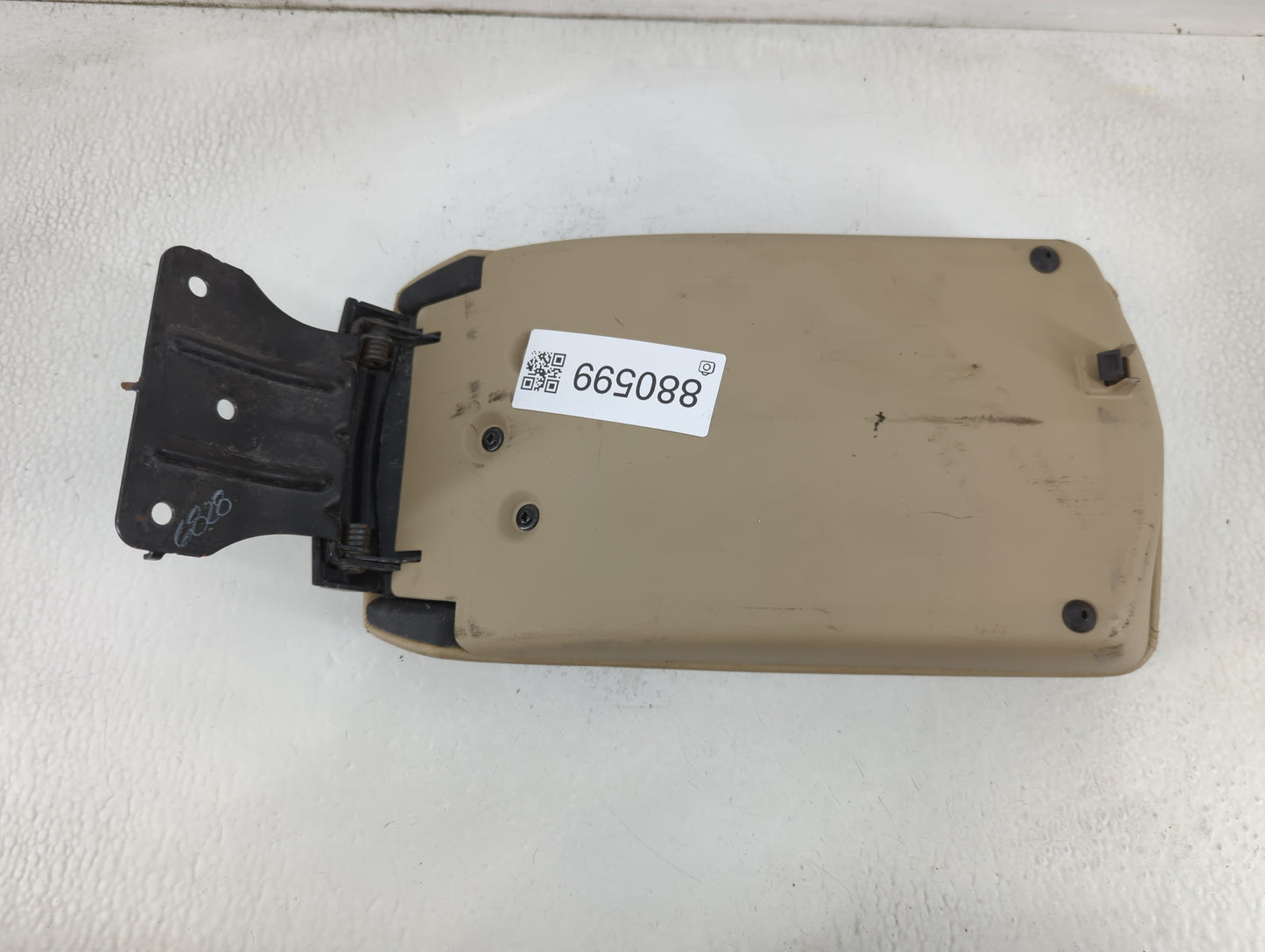 2009 Cadillac Cts Center Console Armrest Cover Lid P/N:M0300235 Fits OEM Used Auto Parts