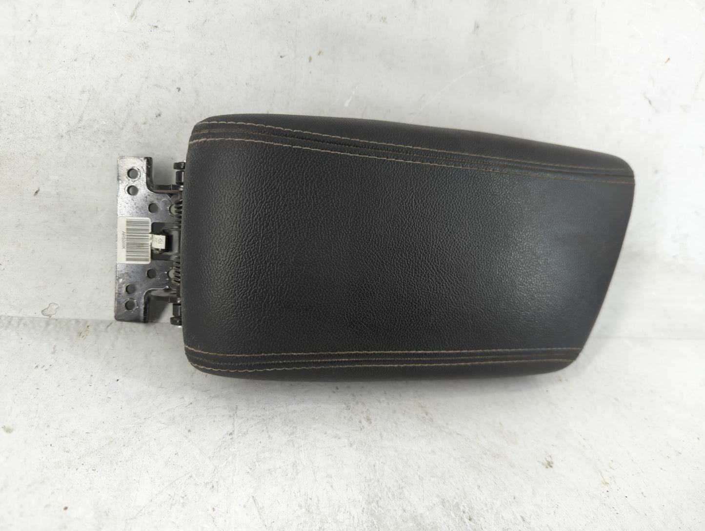 2019 Kia Niro Center Console Armrest Cover Lid Fits OEM Used Auto Parts