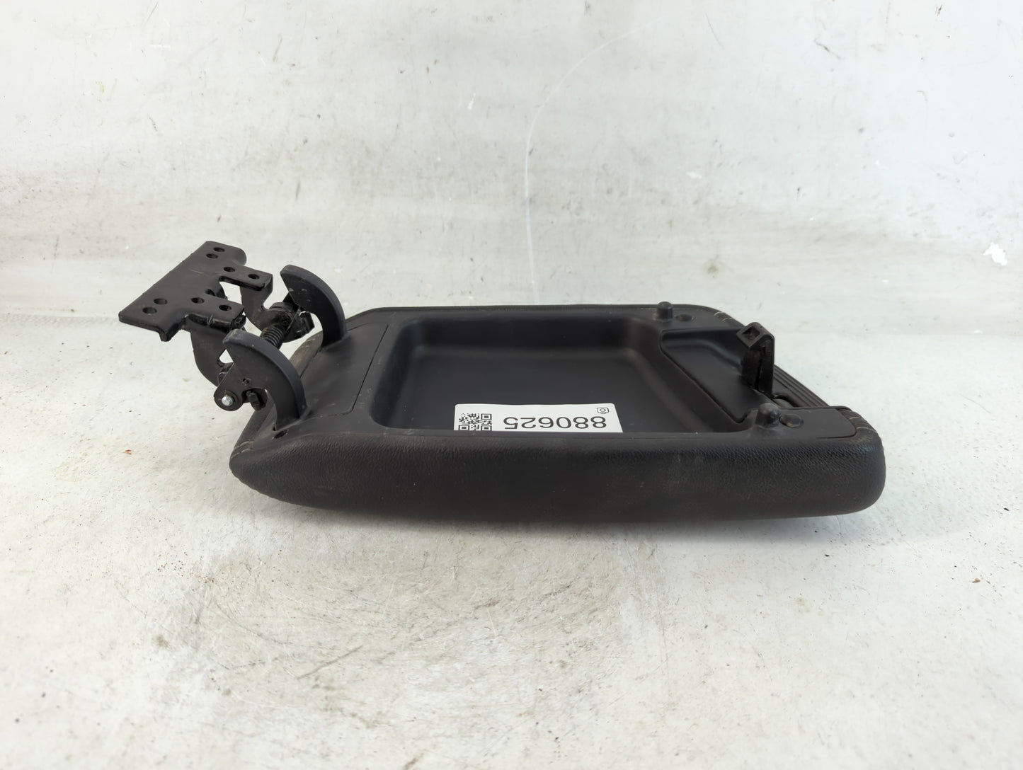 2019 Kia Niro Center Console Armrest Cover Lid Fits OEM Used Auto Parts