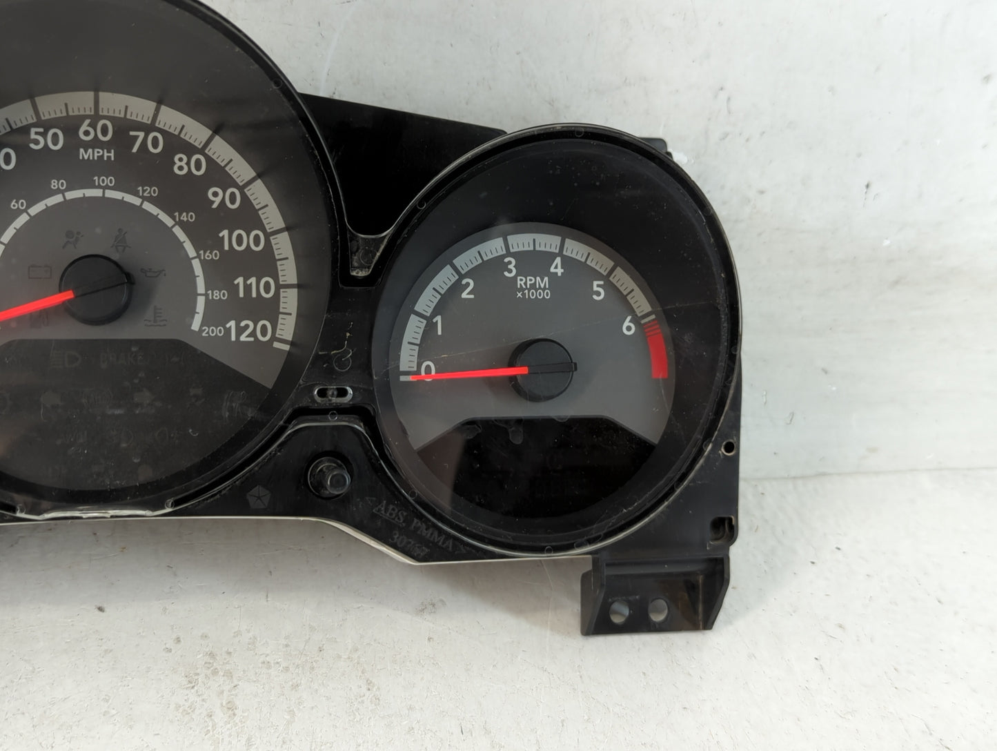 2011-2012 Dodge Caliber Instrument Cluster Speedometer Gauges P/N:P68087323AC Fits Fits 2011 2012 OEM Used Auto Parts - Oemusedautoparts1.com