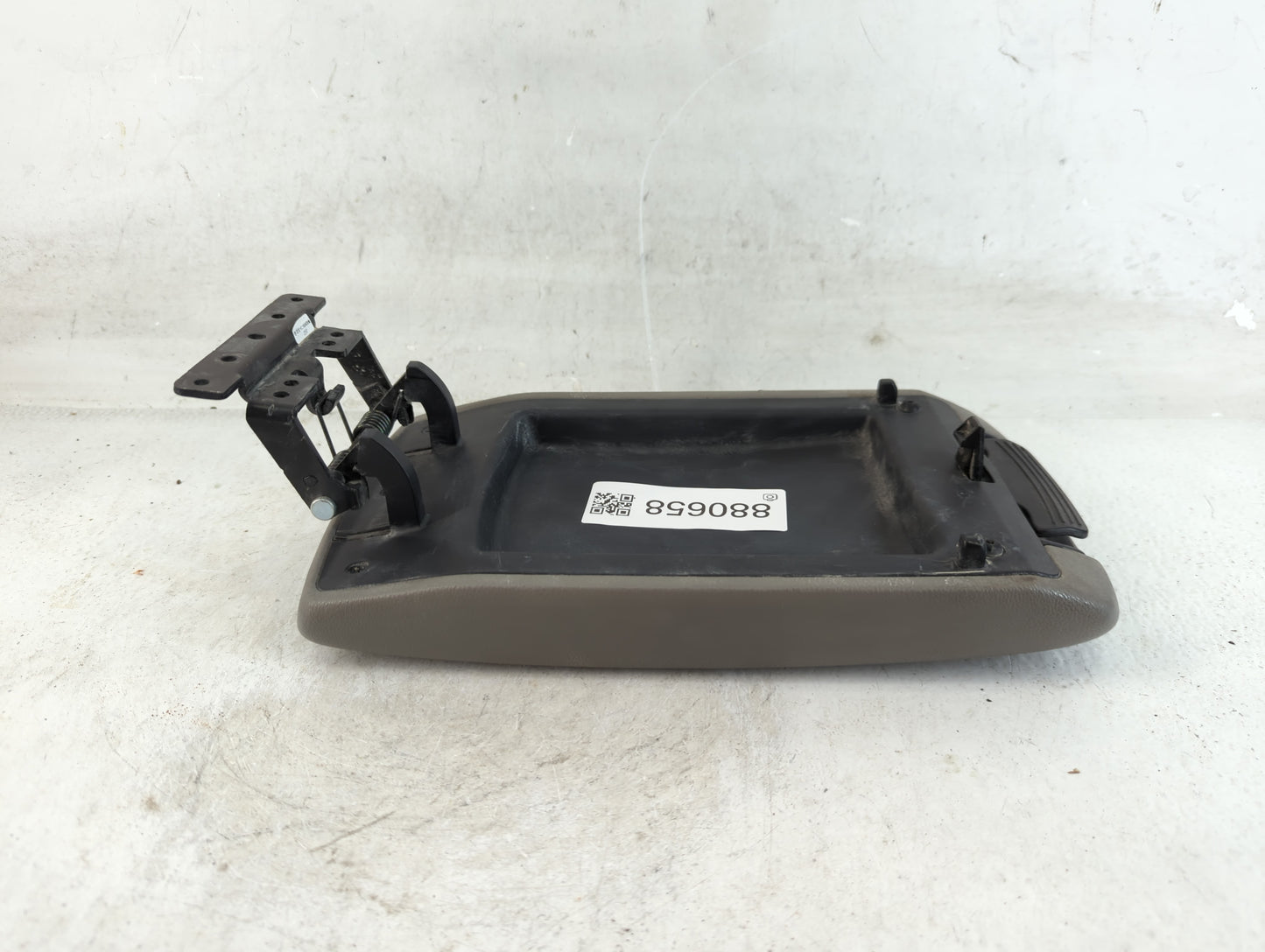 2014-2017 Hyundai Elantra Center Console Armrest Cover Lid Fits Fits 2014 2015 2016 2017 OEM Used Auto Parts - Oemusedautoparts1.com